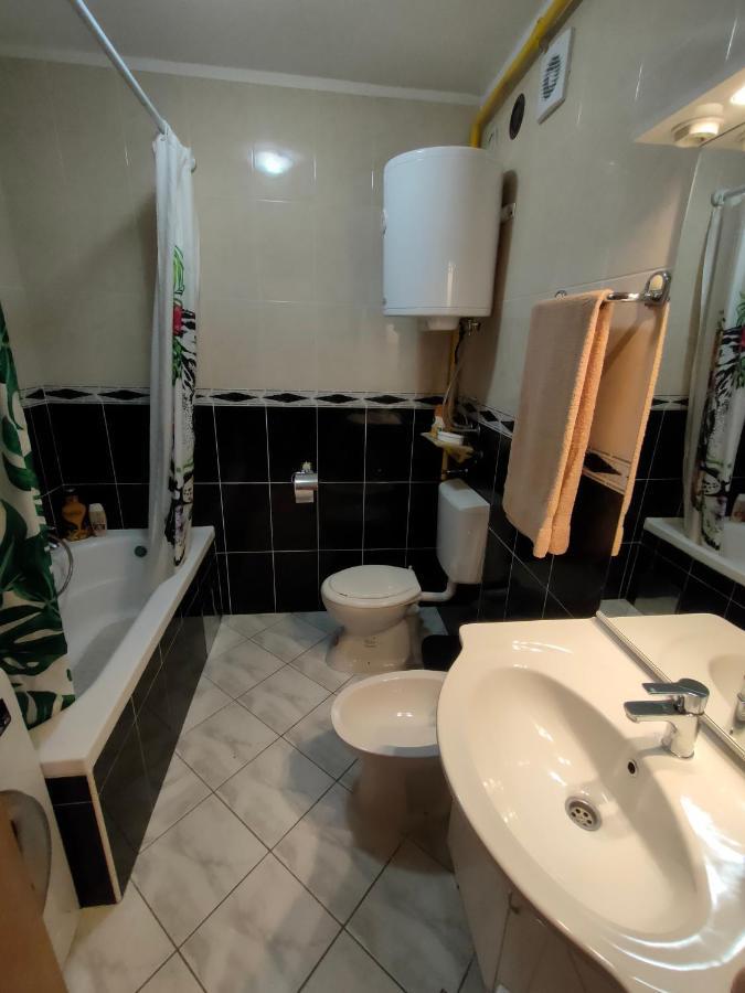 Apartman Bela Lejlighed Pula Eksteriør billede